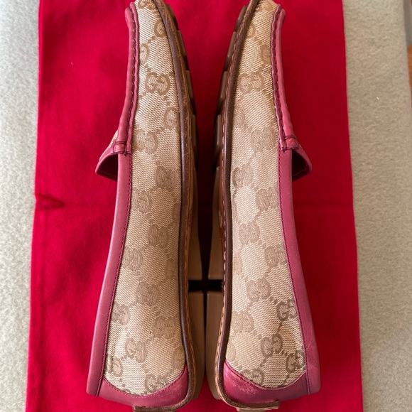 Authentic Gucci Shoes size 37 - Picture 4 of 11